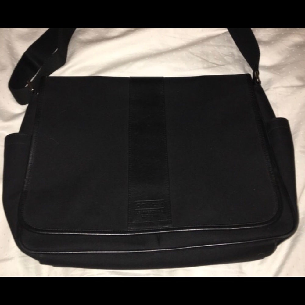 All black coach messenger bag